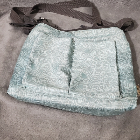 The Sak Gray Leather Reseda Crossbody Bag - Picture 10 of 17